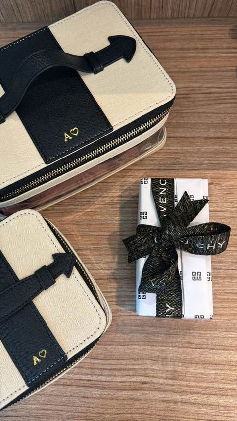Baganic Makeup Bag, customer photo