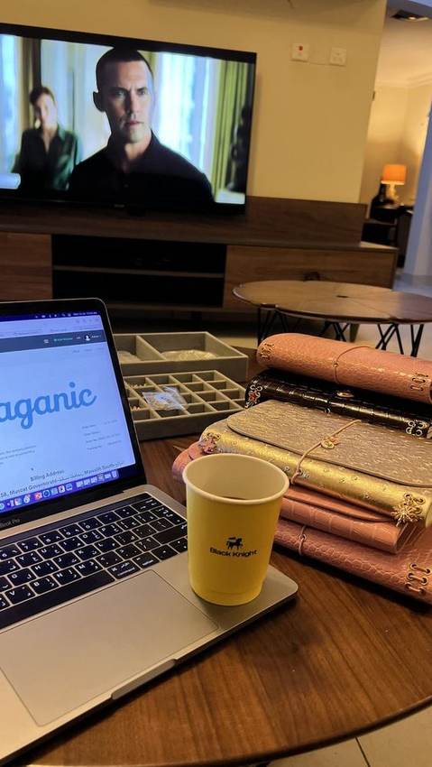 Baganic Journal, customer photo
