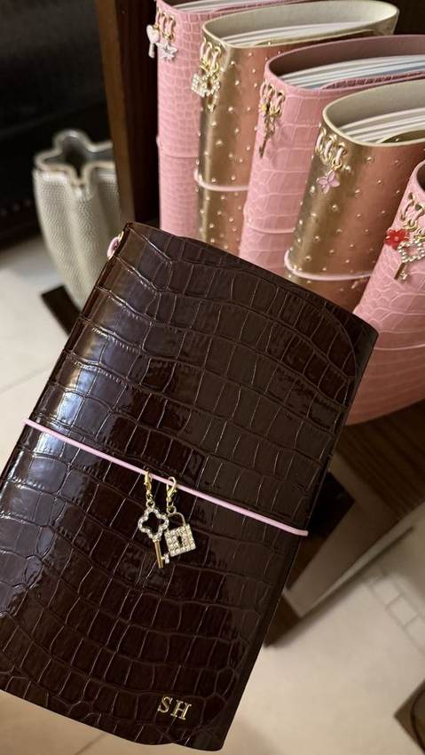 Baganic Journal, customer photo