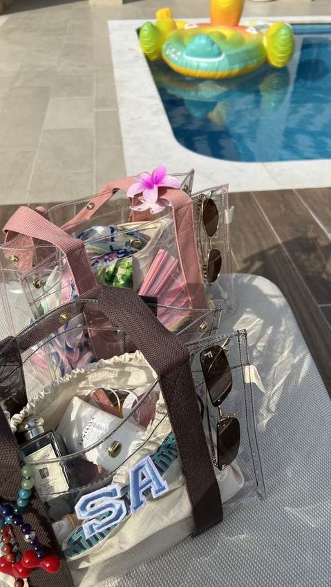 Baganic Clear Tote bag, customer photo